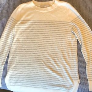 Loft Petite Off White & Gray Sweater